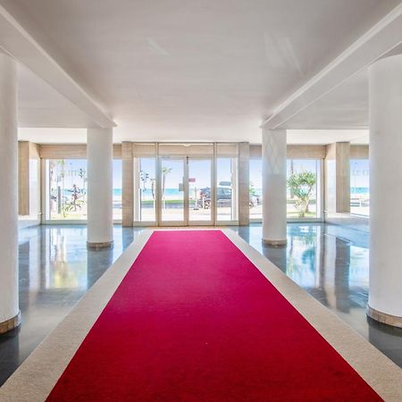 カーニュ・シュル・メールLe Balcon Sur La Baie - Welkeysアパートメント エクステリア 写真